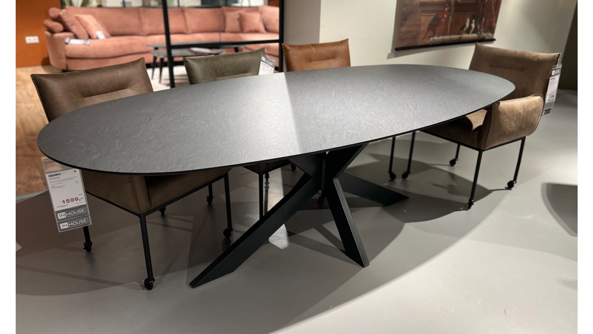 Eettafel Niviro